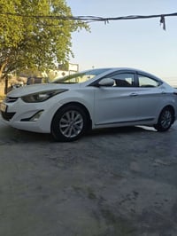 النترا • ٢٠١٥ • للبيع