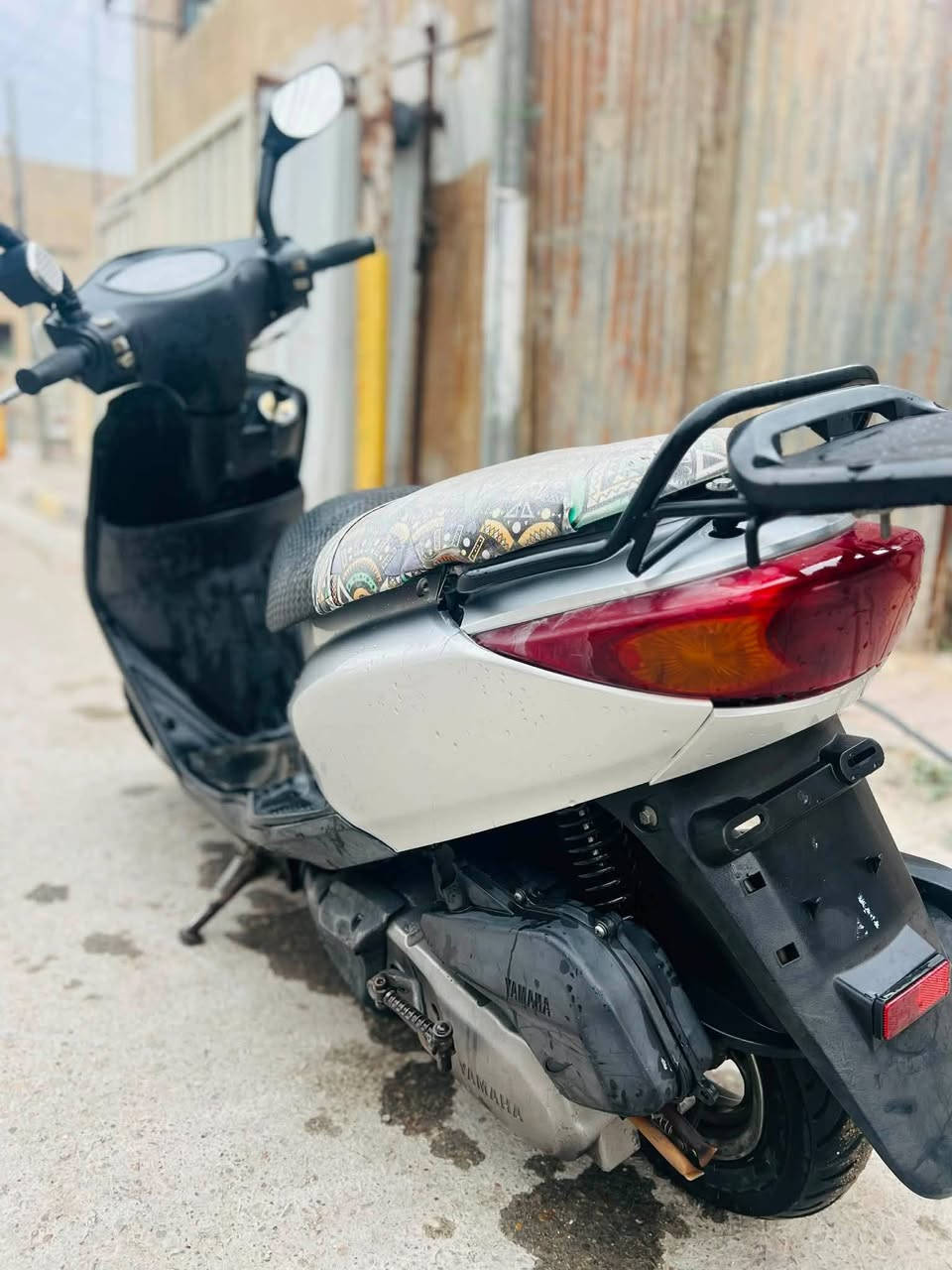 تفاصيل بل مقطع بس كبرت تعبانه فاقط دراجه وين ما عجبك طلع بيه وراقه ضايعه سوي مكتبه اني وياك كفلك من سرقه شراي يخابر *********** السعر 550
