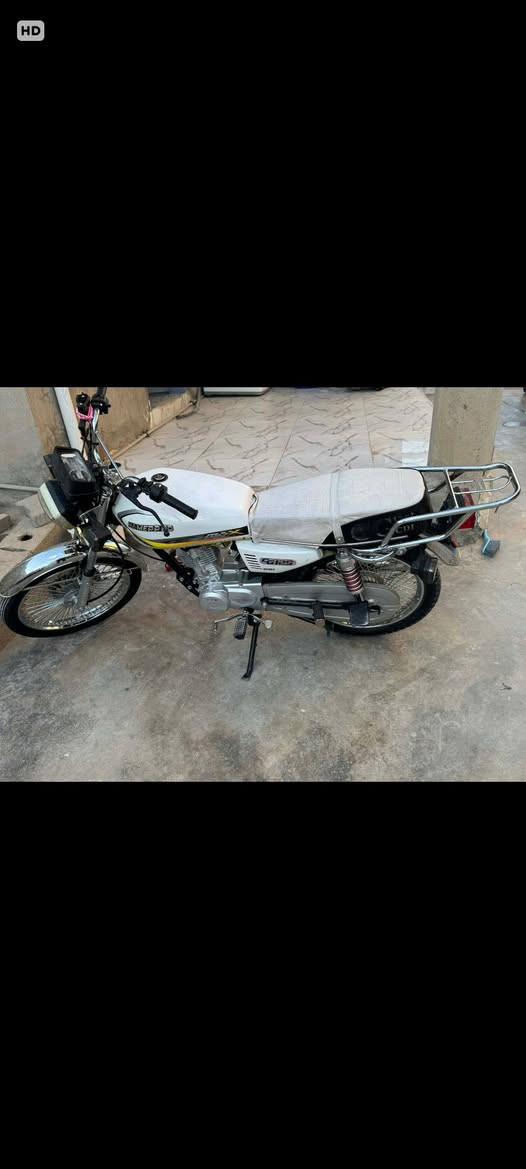 نامي برو للبيع 23 مكينه كبس لا صرف لا بخار كهربائيات كله شغال سعره 525 مع مجال بسيط ***********
