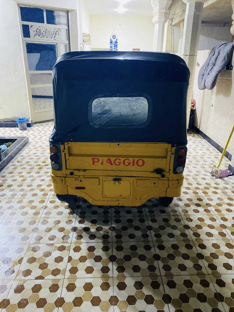 سلام عليكم
 تكتك  2017بشهر 9 
التكتك كاملة 7 وراق واصلة البصمة تكتك بوجهك الشغل 
السعر (1100)وبيها مجال للشراي 
العنوان بعقوبه تقاطع الساده 
اتصل على الرقم ***********
