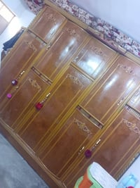 غرفه اخشاب • ٥ باب • خالص