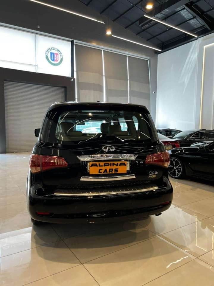 Infinity qx 56
مۆدیل ٢٠١٢
دەرەجە یەک فول فول قەپات 
مواسەفات خەلیجی 
بێ بۆیاخ 
سەیارەیەکی پاک و جوانە گێر مەکینە و کارەبایەتی هەمو گیانی بەشەرت 
نرخی ١٨٨ وەرەقەیە و مامەڵەیەکی کەمی تێدایە 
گۆرینەوەش دەکوم بە شتێک بە دڵم بێ 
ناونیشان هەولێر 
ژم***********
واتساپ أربيل, العراق
