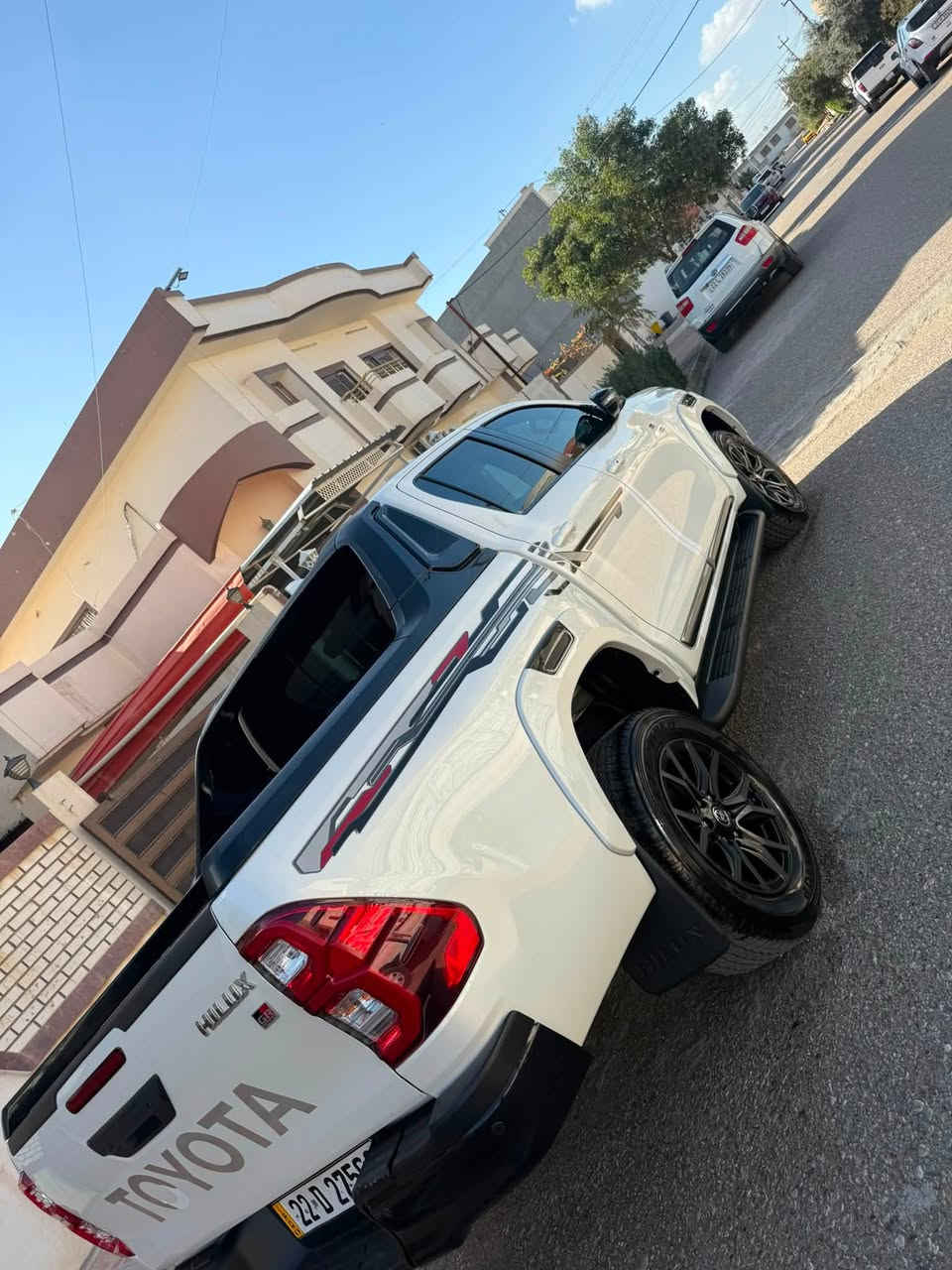 مرزي موصفات GR سعودي ماشيه 90 الف بي قطعتين صبغ فقد موديل 2022 سيارة جديدة مكان سيارة كركوك السعر 335 بي مجال شي بسيط ***********
