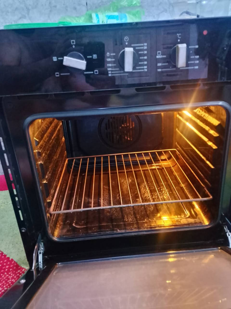 فرن كهرباء عاطل سعر ٥٠ الف حجم كبير ٥٠ في خمسين بغداد الأمين ***********
