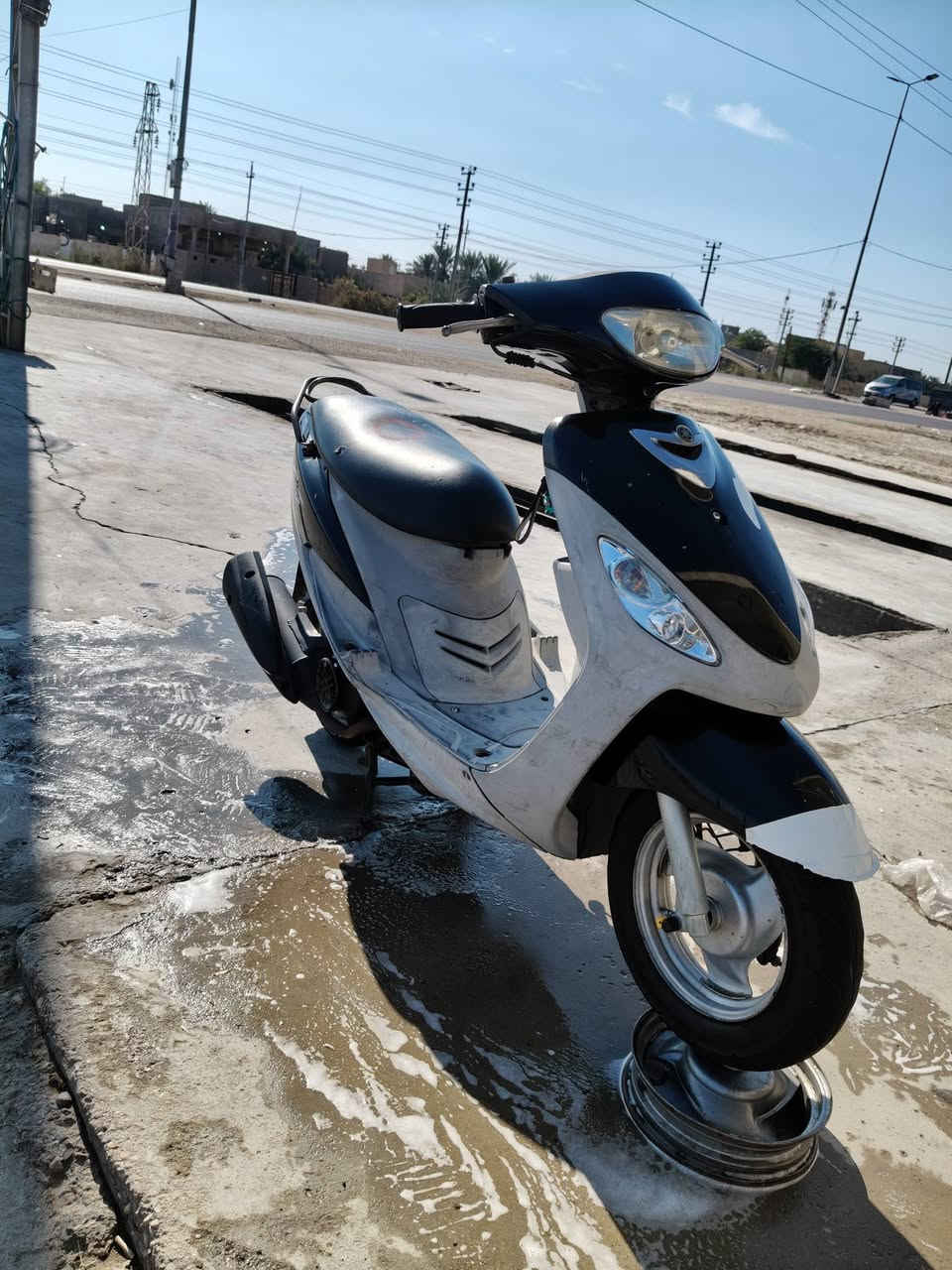 السلام عليكم دراجه للبيع كفاله عامه مراوس اراوس وللبيع دراجه شلعه معدل الماني البصره القرنه*********** فقط واتساب
