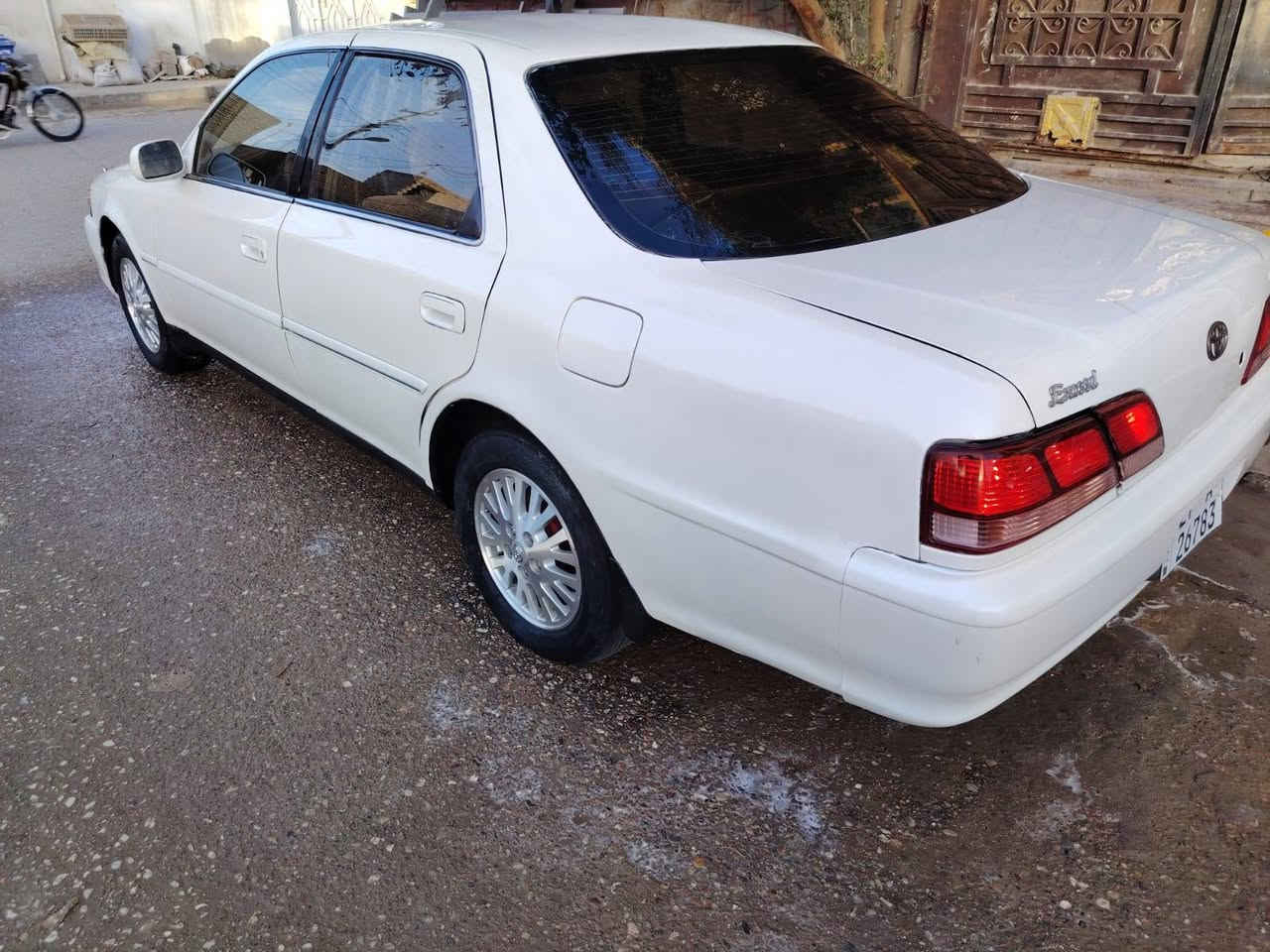 السلام عليكم 
السعر ((64))وبيها مجال للشراي 
‏‪‪0789 355 9626‬‬‏
سياره كرسته موديل 1997 مكفوله كفاله عامه من الكص ونقل الجثه والعيب الشرعي وكافة الاصوليات مكينه كير جدد حداده جديده تخم تاير جديد كهربائيات كلها شغاله رقم انكليزي سنويه مجدده لغايه 2030تحويل ثاني يوم للاستفسار الاتصال على الرقم التالي
