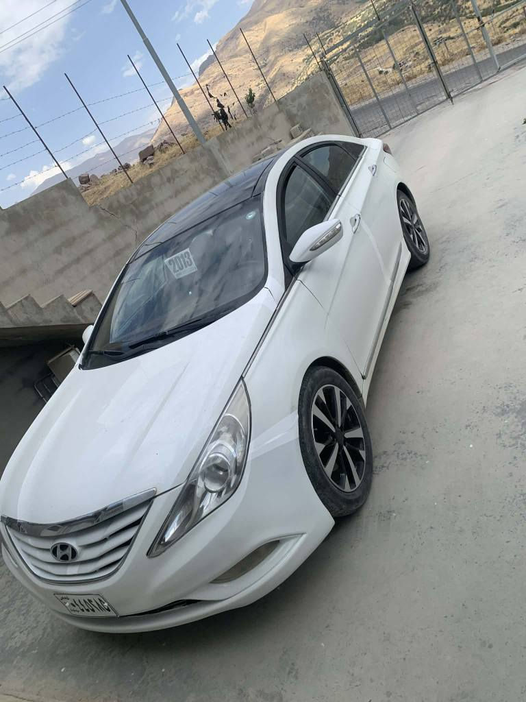 سۆناتا 2013 فول ماسەفات ئەمریکی کوشنی دواوەشی هیتەرە 105000مایل ڕۆشتوە سبوغ عیزام نییە بەس من عیزام دەی فرۆشم هەزەو پاکانەی سۆرانی بۆ کراوە شتێکی زۆر خاوێنە پێشو پشتی کپسە سحری 75 مامڵە *********** واتس اپ + ڤایبەر أربيل, العراق
