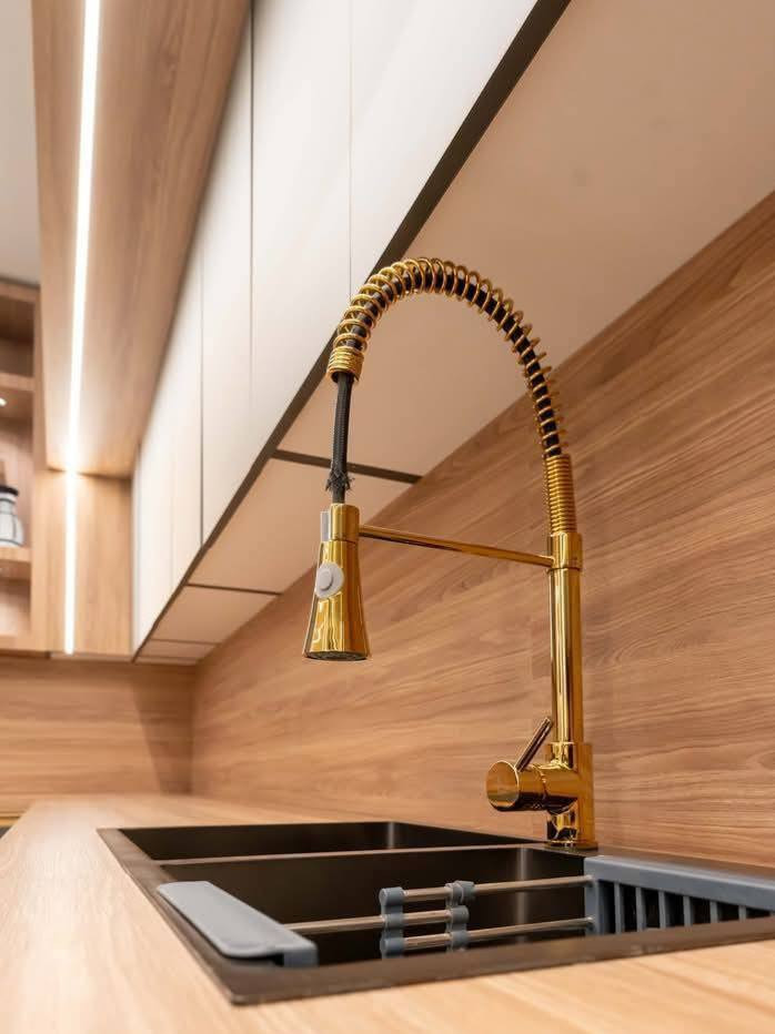 🔥اقوى تخفيضات في عالم المطابخ لدى اشركة الابداع
لعام 2026 مع كل مطبخ هديم تليق بمطبخج 
وايضن يتوفر لدينا نضام الاستبدال نستبدل المطبخ  القديم بلمطبخ الجديد 
وايضآ لدينا نضام الاقساط المريح يشمل فقط حاملين بطاقة 💳الماستر كارد على مصرف الرافديم
والضمان 7سنوات مع كل مطبخ تستلم بطاقة الضمان  

اجمل الألوان الملكية 👑👑
︗︗︗︗︗︗︗︗︗︗︗︗︗
🥀💞 ذوق، فخآمـهہ ، تمـيـز، 💞🥀
︘︘︘︘︘︘︘︘︘︘︘︘
🔙انغمس في عالم المطبخ الفاخر حيث يجمع بين التصميم الفريد وأحدث التقنيات في عالم الطهي 
اجعلي الطهي فناً👈👈واجعلي مطبخك لوحة فنية تعبر عن ذوقك ورغباتك...
👈اختر مطبخًا👌 يلبي توقعات ذوقك الرفيع ويجسد فلسفة الراحة والجمال في منزلك🛖🏘️ 

🔥🔥🔥الأسعار تبدأ من ((350))MDFبالكامل 👌

✌️✌️مطابخ كلاسيكيه عصريه 🫰🫰
                               ذات تصاميم راقيه ومميزه 🎊

✍️لذلك سارعوا باغتنام الفرصه 💯💢
🔥
✍️
سعر المتر للمطابخ الكلاسيكيه الملكيه450)🔥🔥
-------------------

🎊
🔝دقه بالعمل على يد امهر الفنيين 
                            ذو خبره عاليه  👌👌
☑️نهتم بادق التفاصيل الصغيرة 🤏
                   لان التفاصيل الصغيرة تصنع الفرق 🔜🔜
☑️نقوم باستغلال للمساحات الكبيرة والصغيرة
                       وتوفير دواليب تخزين علويه مثاليه 🥰🥰

☑️ تصاميم عصريه و حديثه 🔜
        وسرعه في التنفيذ والتسليم والتركيب©️©️
                                 بجوده عاليه وضمان حقيقي 🔁🔁 
☑️تناسق الوان الجدران مع الوان
                  الارضيات والخزائن بشكل جميل وانيق 💢💢
☑️ متوفر لدينا اكتر من ((100)) لون اللامع -المطفي 
———————
✔️اكسسوارات عاليه الجوده: درجه 1️⃣
1: نرماده سل ستيل هايدروليك ثقيل  3D  

2- السعر شامل (( جميع أنواع المقابض)) :
المخفيه.                العادية.                     الهندسيه.    🤝🤝

———————-
💥💥مده التنفيذ ((10 )) ايام من استلام العربون 
                              والاعتماد ع التصميم لي انتا طالبا ⚒️⚒️🛠️
—————-
لا تتردد أبداً في زيارتنا و التحدث مع أحد مصممينا للتعرف على التصميم الأفضل لمطبخك وللحجز والاستفسار 
‏الاتصال بالارقام 👇👇👇
‏📞*********** 
‏📞***********
‏📲 للمزيد من المعلومات:👇
‏🔗 مراسلة شركة الابداع للالمنيوم والديكور عبر واتساب. https://wa.me/9647738446385
‏💬 
‏العنوان :
‏كربلاء: حي السلام  قرب محطة⛽ وقود الغاضريه مجاور محطة الباشا لغسل السيارات
