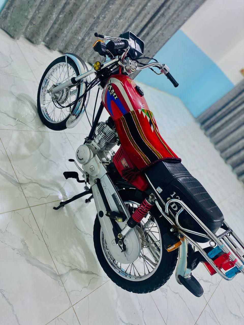 السلام عليكم
دراجه نامه امتياز موديل 25 اوراق السعر 625 وبيه مجال 
الاستفسار  ***********
