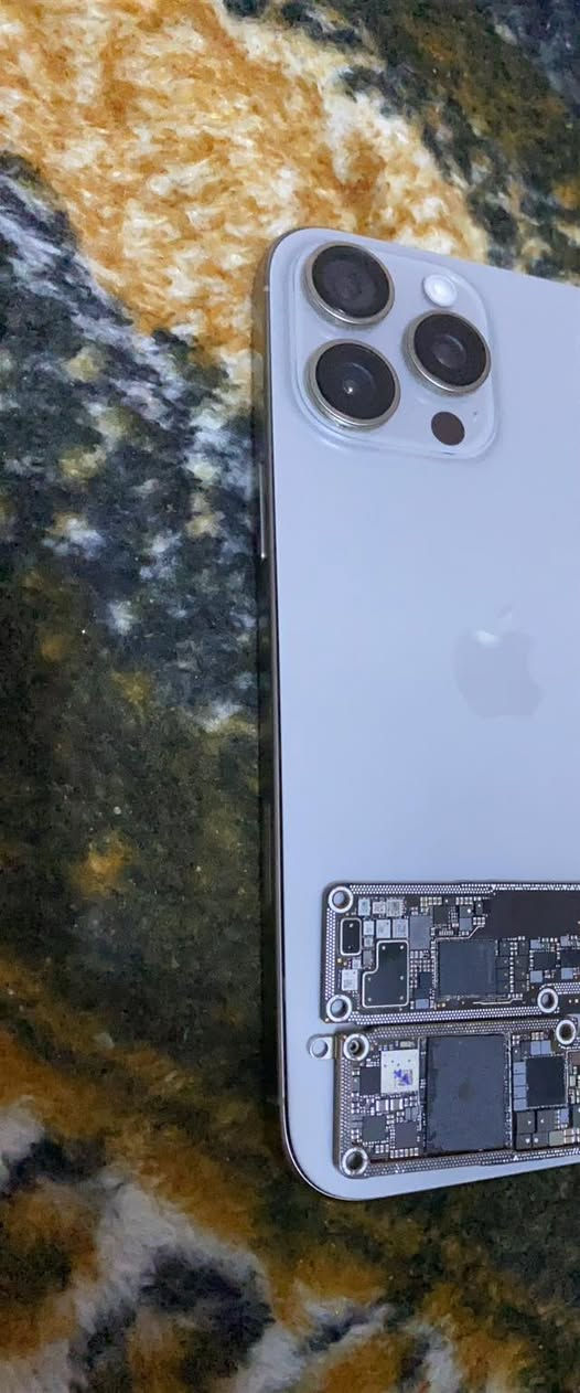 للبيع او مراوس 16 برو ماكس

 شاشة مكسورة بورد عطلان ابيعلك شاصي كامل بطارية 95 سماعات كاميرات امامية خلفية فلاتات كامل خلي سعرك بدون كسر بالسعر عنواني البلديات شارع المصرف 
رقمي *********** فقط واتساب متوفر
