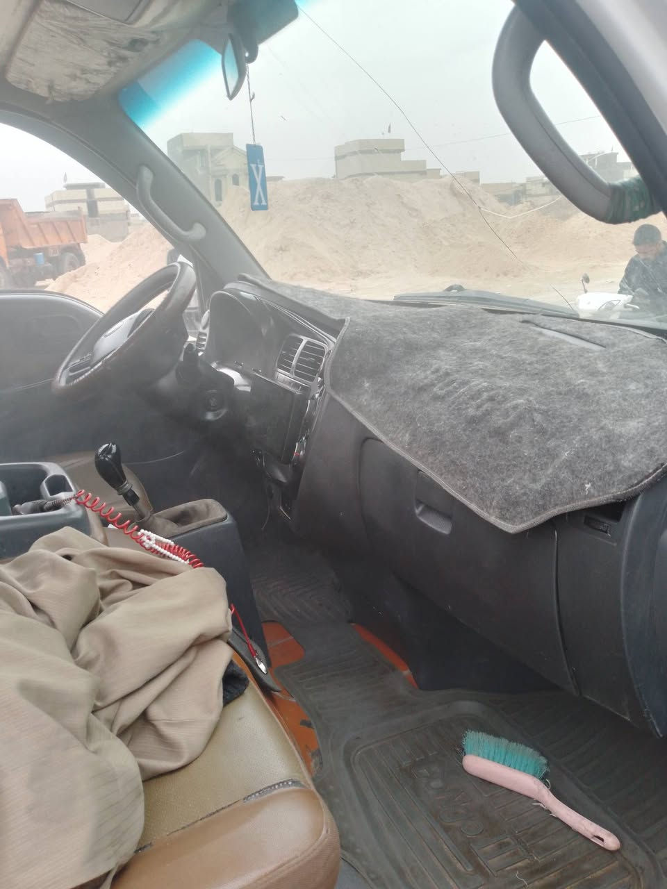 السلام عليكم 
كيا فحل للبيع 138 وبيها مجال او مراوس اي نوع سياره ماعدى حمل سياره  نضيفه  بس ضربه بالتكمه اليمنى وتعال وشوف بعينك 
للاستفسار ***********
