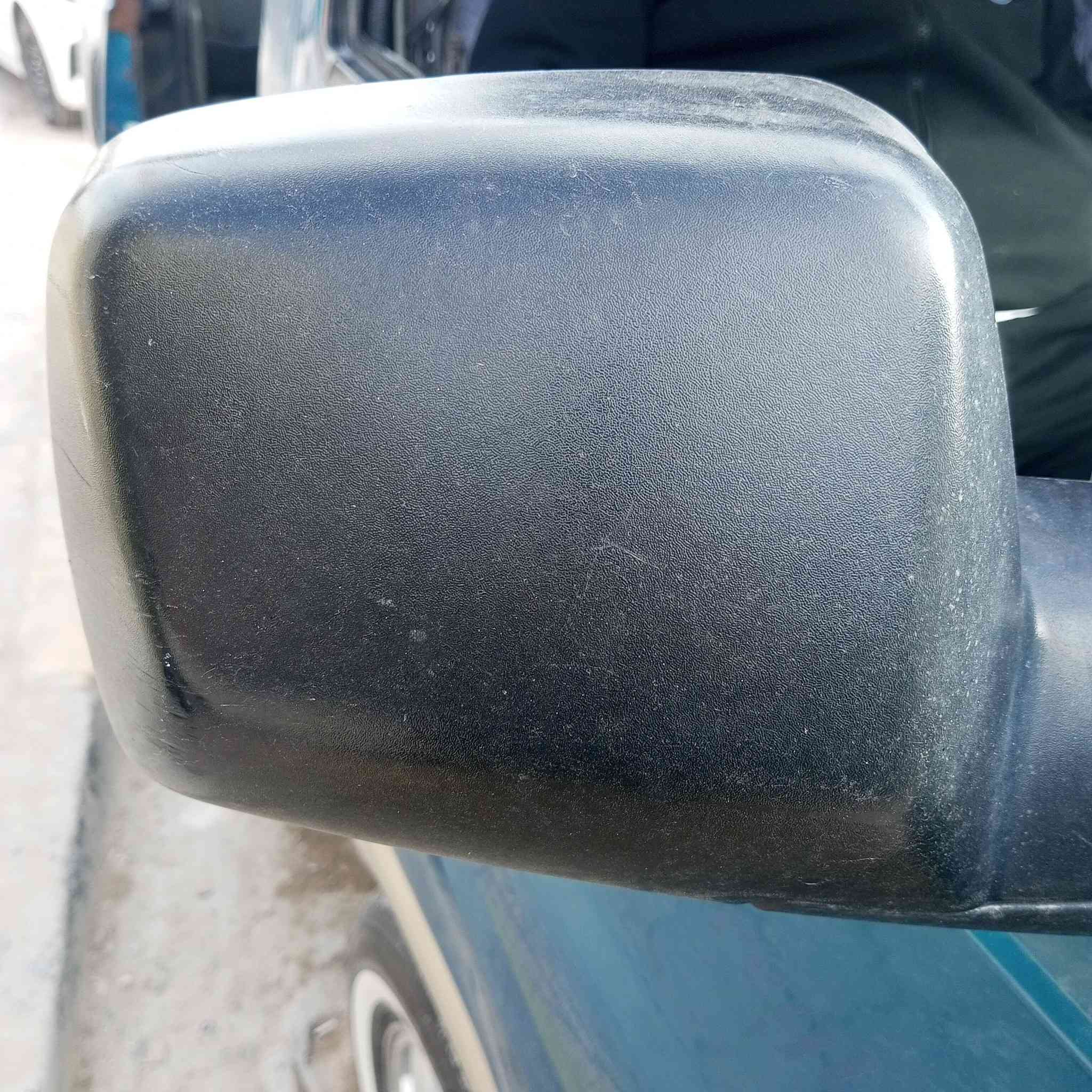 سلام عليكم مري ابو تحيه صليات زرك مكاني نجف كوفه سعر 180.   ***********
