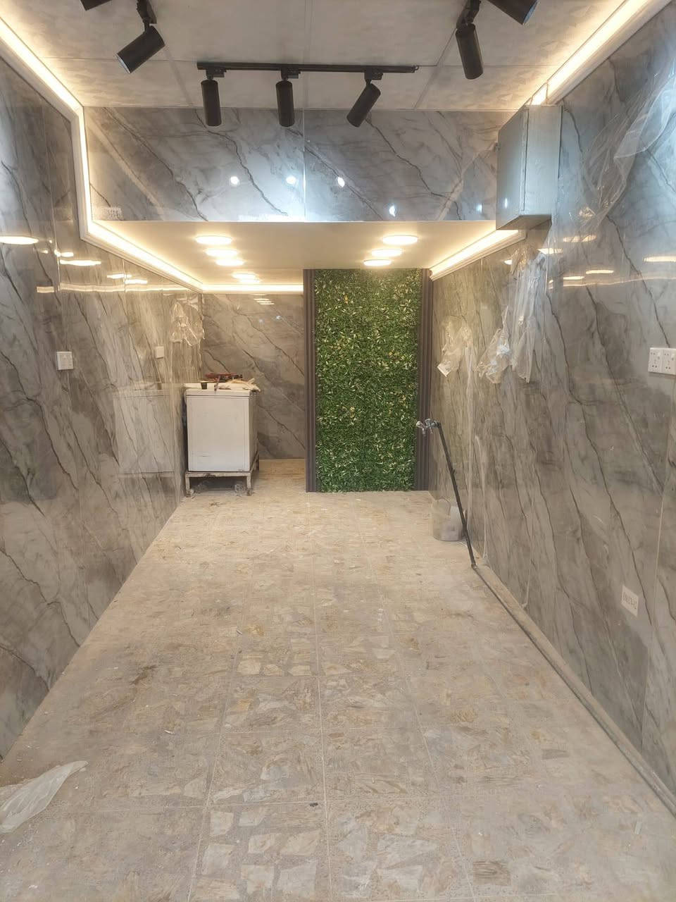 سلام عليكم شغل ديكور المنزل هذا رقمي *********** هذا نموذج من شغلي لا يحب يتفضل واتساب
