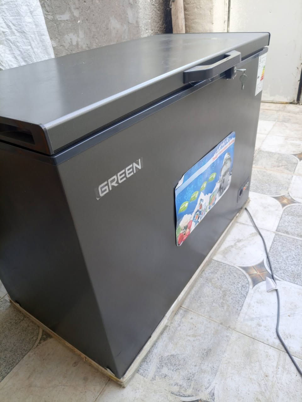 سلام عليكم مجمده ستخدام شهرين جديده حجم 16 شعر 300وبيهه مجال لعنوان قبله ***********
