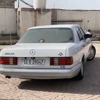 ٣٠٠ SE • باب قصير • مكينة اصلية