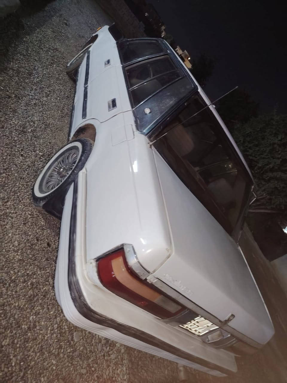 السلام عليكم للبيع سوبر 85 رقم نينوى دولي شرط التحويل لل 30 كير محرك بلادي محرك بي تبخير قليل كير شرط السعر 28 وبيها مجال للتصال *********** و ***********
