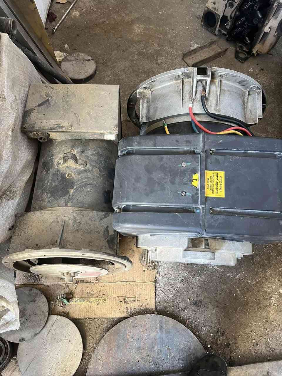 للبيع روس توليد ٣٠ و١٥ كي في /***********
