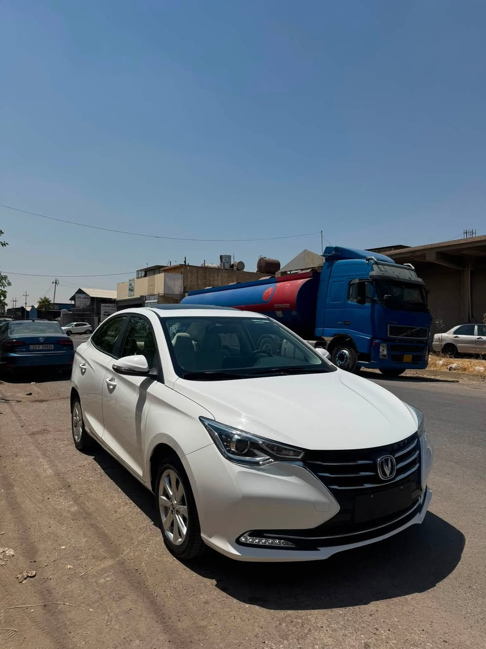 شانجان السفن 
موديل ٢٠٢٤ 
مواصفات فول 
ماشي ١١٠٠٠ كم 
بابين مبدل 
سعر ٨٥٠٠$ 
***********
