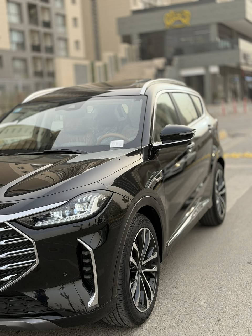 جيتورX70بلاك جري
موديل 2024 
محرك 1600توربو 
ماشيه 8ألف 
فول مواصفات للاخير 
السعر 162وبيهه مجال شي بسيط
للاستفسار***********
شرط التحويل
