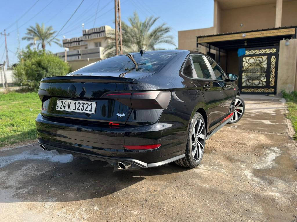 ماشاءلله🧿🖤
#بيع. #او #مراوس 

#جيتا GLI 🔥🔥
#موديل2021 — دهوك مميز💜
#ماشية 52 الف ميل 
#قطعة وحدة صبغ فقط
#بدون دواخل و ايرباك شرط 
#حادث مو سطحي ابو للسطحي 😂
#محرك 2.0 توربو 🚀 
#بصمه تشغيل و ابواب
#أنارة داخلي 10 لون
#رادارات
#حساسات خلفية
#نقط عمياء
#شفتات ستيرن رياضية
#تحديد سرعة الذكي 
#لايت ليد - فول اوتو
#كشنات تدفئة
#كاميرا خلفي
#اربعه وضعيات القيادة ( eco-normal-sport -costum ) 
 #بانزين محسن و زيت رافينول الاصلي اخليلها 

رقم الشاصي  3VW6T7BU6MM058642

الاضافات والتزويد 🇩🇪🔥 كلها مواد اصليه من اليابان و امريكا  🏎️
————————————— 
1- شوتة رياضية
2- اويل كاج كان اصلي
‏OIL COOLER -3 - تبريد زيت — يعني انسى شي اسمه حماوة زيت ما تتعدى 100 باقصى الظروف🫡
4- كويلات  ريسنك من شركة NGK اصلي  
5- داون بايب ستانلس ستيل
6- بلكات ريسنك من شركة NGK
7- عليها برمجة اوربيه اصلي 🚀 +stage  1 كلش قوية  يم مهندس مصطفى  و اقصادية بنفس الوقت 

السعر 185 مجال بي ان شاء الله  
مكان السيارة بغداد 
اتصال + واتساب
 📲***********
***********
