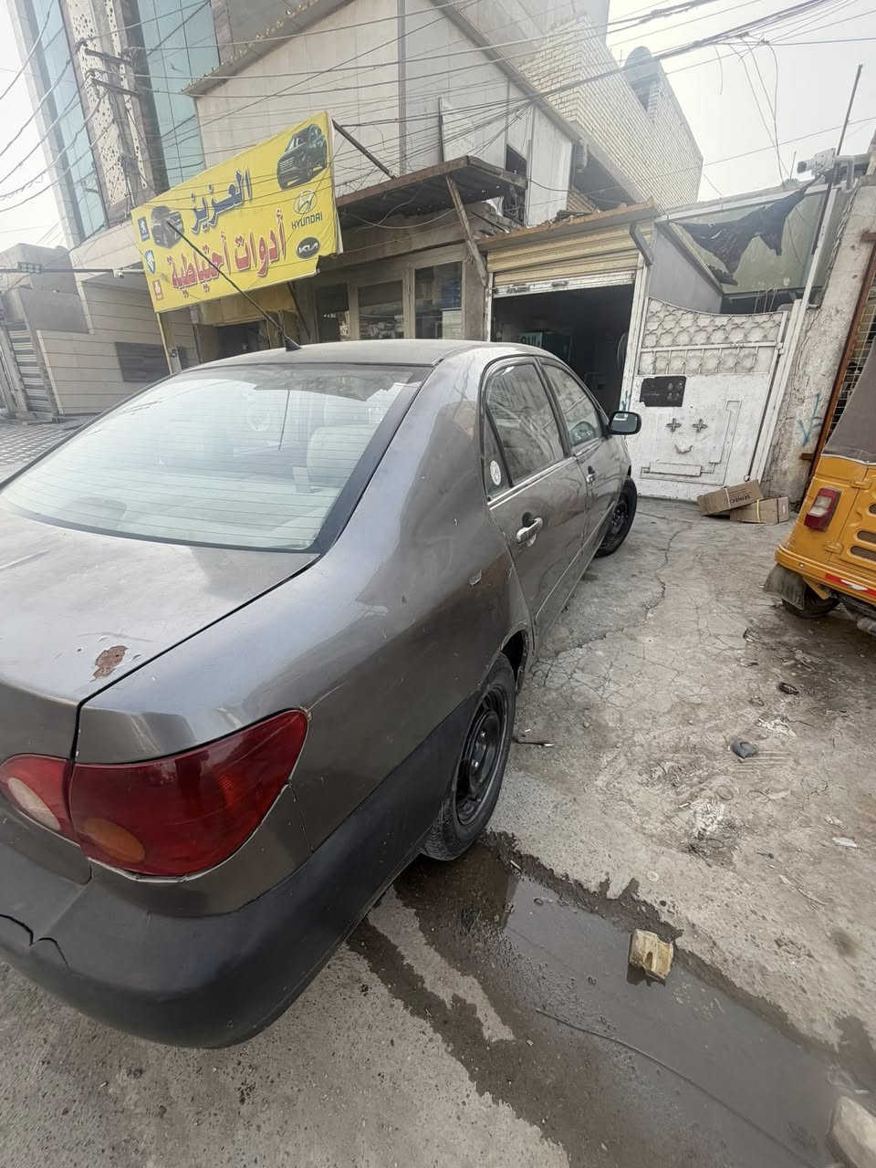 كورلا نحله 2005 السعر 75 وبيه مجال بغداد الامين الثانيه***********
