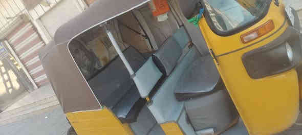 السلام عليكم تكتك موديل 20 تكتك خير من الله  مرقمه رقم و سنويه اكفلك مكينه و رقم و كشر شوفت عينك. تكتك مرتبه حلوه جاهزه اي عطل ما بيها اي نقص ما بيها. سعر خاص. بغداد الحبيبي***********
