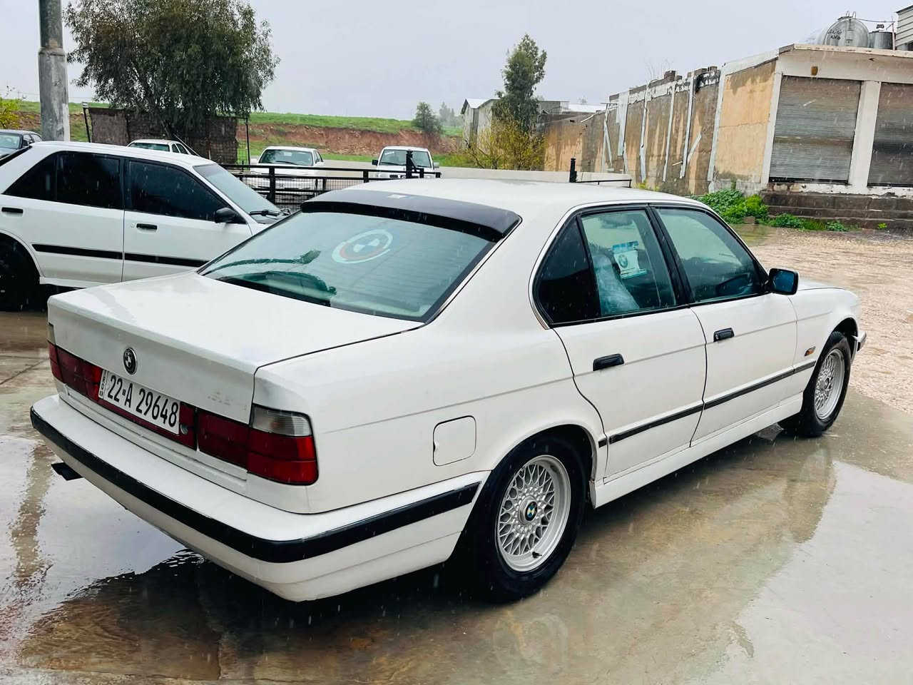 بيم موديل 1990تو ماتيك مه كينه ٥٢٥   ته بريد جام كا ره باى  ٧ باليف   ئه ى بيس   جوار تايه ويلى نوى له بنه  سه نه وى ره قه مى هه زه ى هه تا 2030 نويه   سيا ره كه ٢ پارجه ى بو ياغه  بى دعم و ليدان  سيا ره كه زور جوانه  زور خاوينه كيرو مه كينه و توندو تولى هه موو به شه رته  به ناوى خومانه هه موو كيانى به شه رته 
سعرى 67
***********
*********** أربيل, العراق
