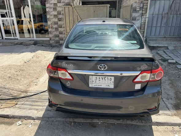 السلام عليكم اخوان 
من رخصت الادمن
كورلا أمريكي 2013 Sفول
لون فيلي
رقم بغداد
محرك 1800
حادث فقط الجاملغ الأمامي يسار تبديل
بيه نص جاملغ ونص باب صبغ الخلفي 
السياره جاهزه من جميع النواحي 
العنوان بغداد الأمين الثانيه
السعر115وبيه مجال للشراي 
للاتصال ***********
