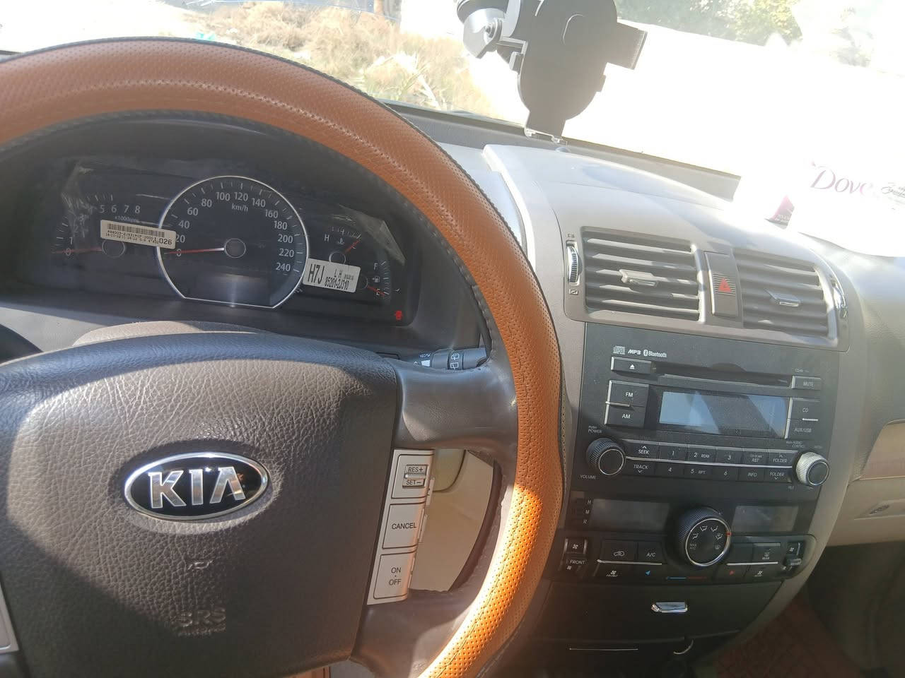 السلام عليكم كيا مهافي 2015 ..سياره مكفوله ما عدا هاي الرصعه البجاملغ الخلفي مقربلك الصوره عليهه 195$ وبيهه مجال ..مكلف بلنشر أتصل ***********.....***********
