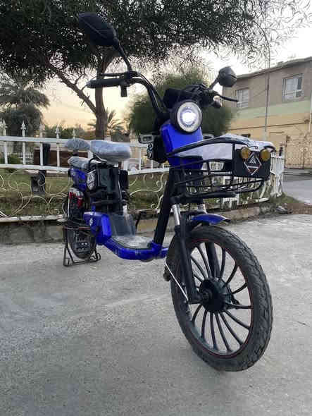 ماطور شحن للبيع 
ماطور نضيف بس بطاريتو تعابنات
السعر 220
***********
