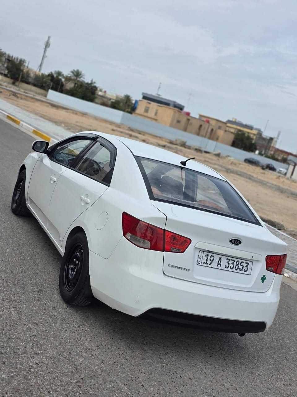 السلام عليكم سياره نوع سيراتو مديل 2013 خليجيه السيار مكفول كير مكينه حداديه تخم تبريد كله مكفول من كلشي بيه رشات كلير بدون دواخل السياره لغود شواصي مكفولات السياره جاهز من كلشي مكينه 1600 دوش العلوان كربلاء رقم الهاتف 
***********
