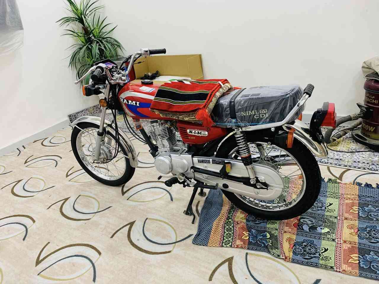 سلام عليكم نامه للبيع او المراوس موديل 2025 صارلهه شهر من طالعه كهربائيات شغاله السعر ٦٧٥ وبيه مجال حك الجيه دراجه اول ثاني تعلك معدل ١٢٠ مكاني كنطره السلام ***********
