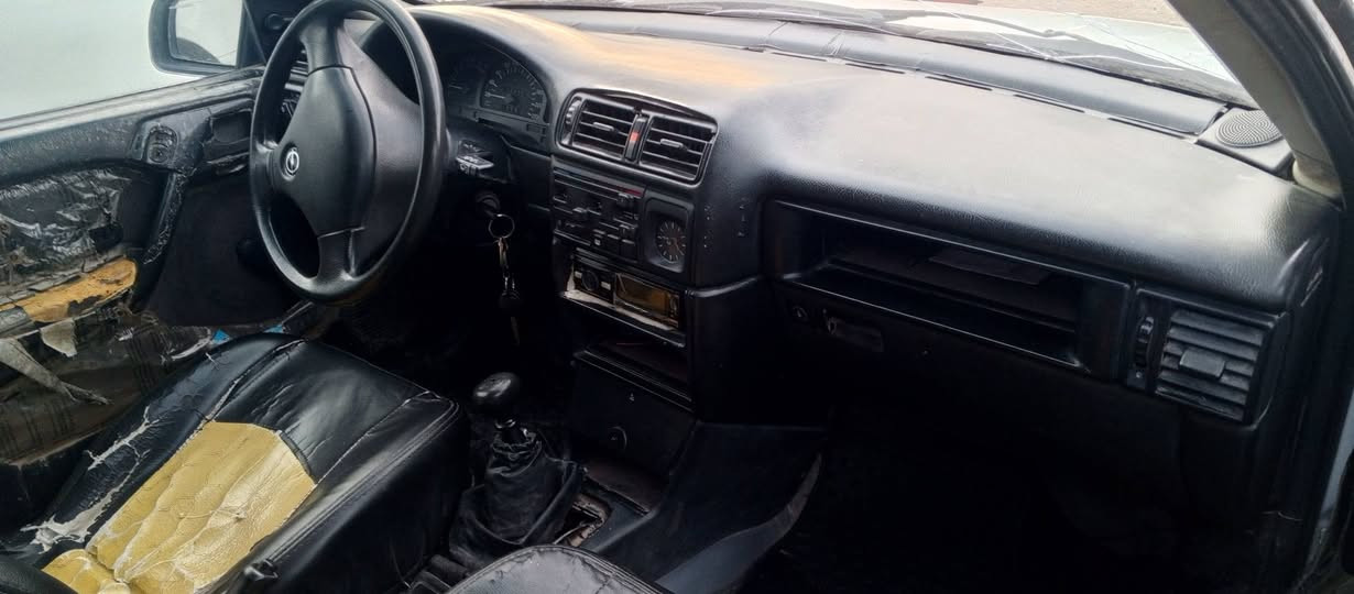 سلام عليكم فكترا حجم 20 محرك كير شرط موديل 92 سياره بيها قطعتين جاملغين ورة شرط بيدون دواخل رقم مسطره اربيل تحويل شرط سعر 33 مجال
***********

***********
