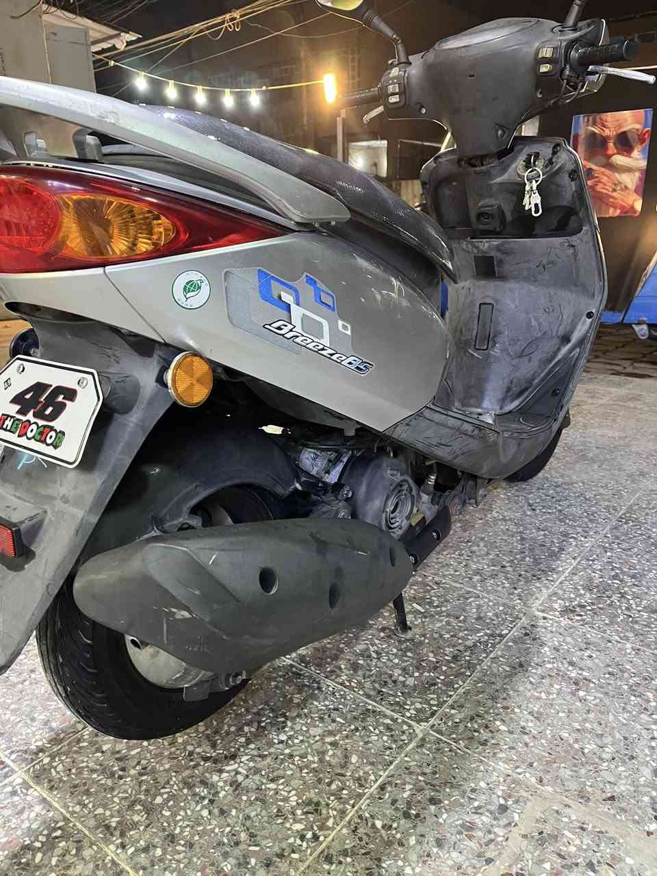 دراجه بغبغاء ماشيه 16الف مكفوله مكان الامين الثانيه رقم 
***********
