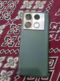 مبايل انفنكس نوت ٤٠ برو للبيع مبايل نضيف اتصال 07764266214