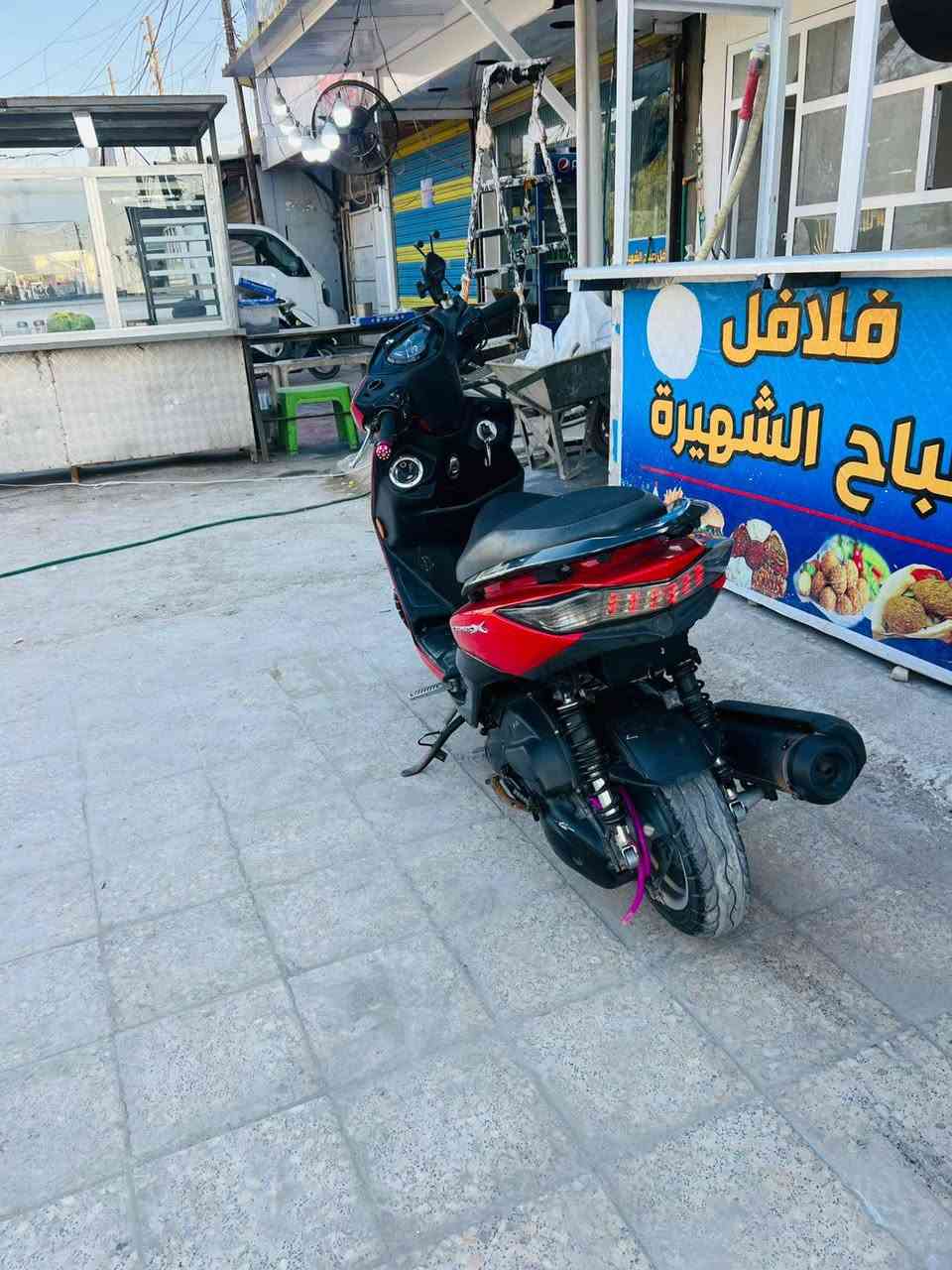 سلام عليكم سكنس لد مكفوله كفاله عامه الدراجه جديده كلش ما متعوبه غراضهه موجود لذيل وجاملغ امامي موجودات الاستفسار اكثر *********** بي واتساب
