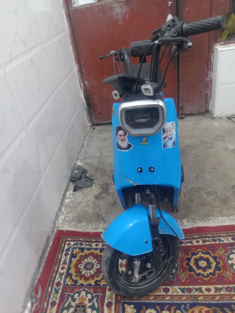 سلام عليكم
دراجة شحن موديل ٢٥ دراجة نضيفه ما ناقصها شي تجي تفحص اليعجبك 

حجم الملف ⬅️ 48
عدد البطاريات ⬅️ 4حجم كبير حالتها ممتازه
تشغيل عن بعد و حساسات في البريك  اشاير و لايت كله شغال
العنوان⬅️ بغداد مدينه الصدر قطاع ٤٩ او الاورفلي
السعر ....٢٥٠ و بيها مجال و تدللون 
الرقم⬅️ ***********
