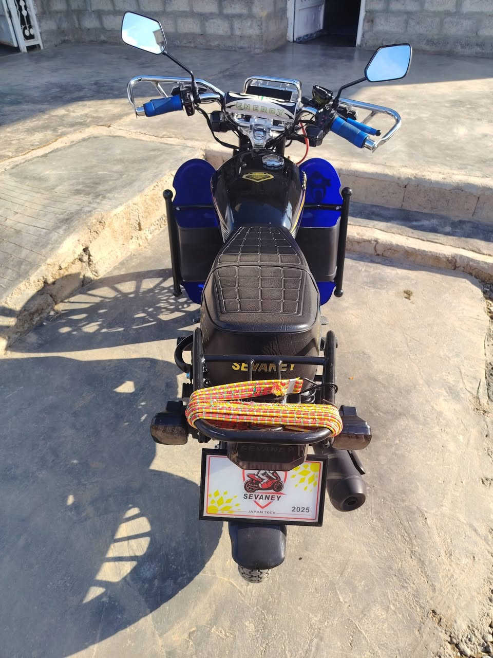 السلام عليكم موطور سيفان 2025 للبيع محرك 150 
***********
