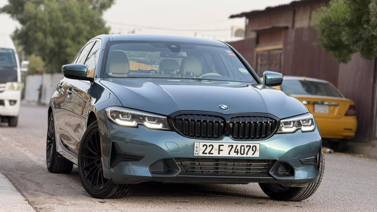 السلام عليكم
BMW 330i 
2020
موصفات غنية عن التعريف 
حادث موجود صور داخل المنشور 
السعر 245$ 
***********
