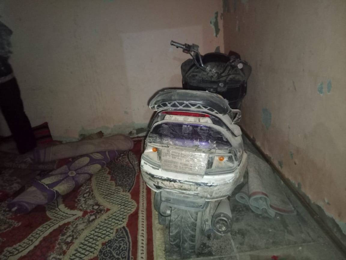 كوم حديد قيم واخذ

ورا محطة دبيس


**إذا كنت صاحب هذا الإعلان وتريد حذفه لأي سبب، رجاءا أرسل رسالة إلى الدعم الفني**