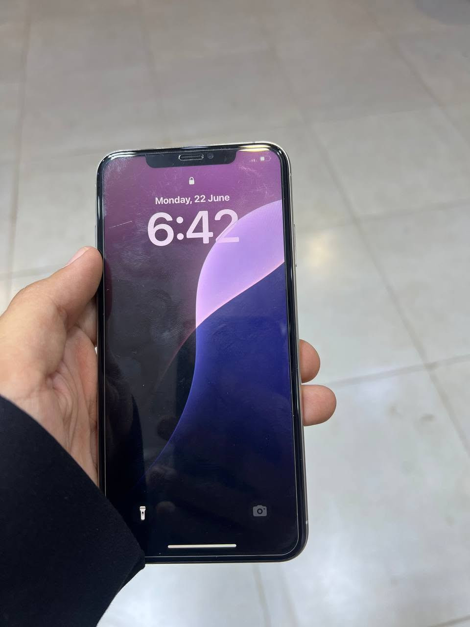 ايفون xs max 
امريكي (LL\A)
ذاكرة 256
بطارية 74 بلادية 
بدون ملحقات
مستبدل شاشة اصلية  بصمة الوجه شغالة
السعر 220 ألف فقط 

ايفون 11 برو ماكس 
امريكي (LL\A)
ذاكرة 256
بطارية 88
بدون ملحقات 
مستبدل شاشة بيها فطور مماثرة ع اللمس نهائيا 
السعر 225 ألف فقط 

المكان نجف


**إذا كنت صاحب هذا الإعلان وتريد حذفه لأي سبب، رجاءا أرسل رسالة إلى الدعم الفني**
