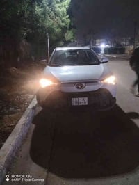 كورلا فوت لاندر موديل ٢٠٢٤ فول مواصفات كشن كهربائي باب الخلفي كهربائي ...