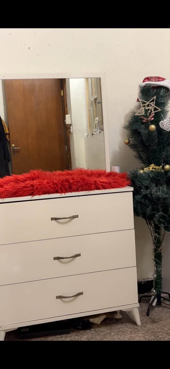 غرفه تركيه ٥ قطع أمانة الله نضيفه٩٥٪؜السعر ٣٥٠ العنوان البلديات


**إذا كنت صاحب هذا الإعلان وتريد حذفه لأي سبب، رجاءا أرسل رسالة إلى الدعم الفني**