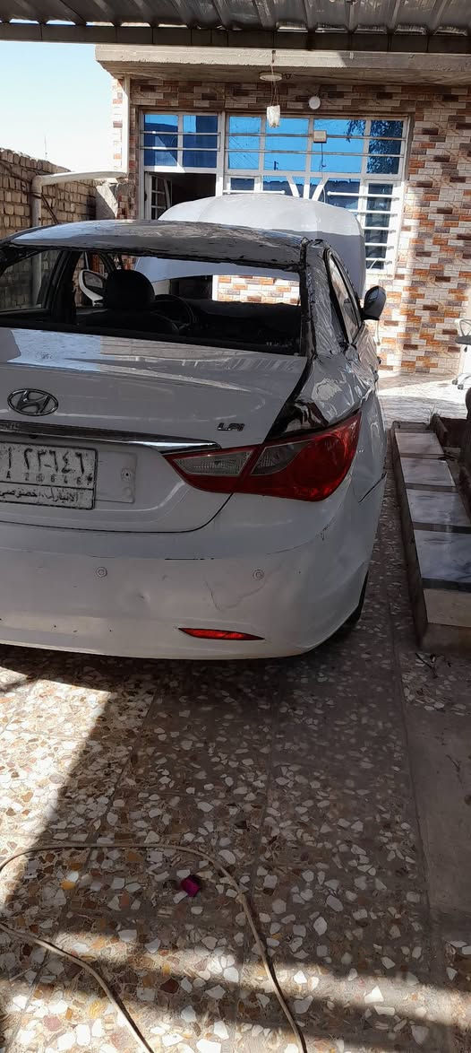 سوناتا مظلع موديل ١٠ مضروبه معمره ٧٠ %  رقم انبار مشروع وطني مكفوله محرك وتحويل ولباقي على المعاينه  سعرها ٥٥  رقم الهاتف *********** شغاله وتمشي
