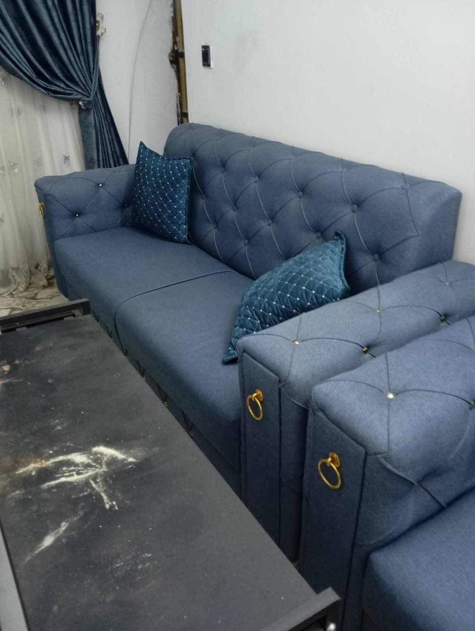 للبيع 8 مقاعد ب400. وبه مجال


**إذا كنت صاحب هذا الإعلان وتريد حذفه لأي سبب، رجاءا أرسل رسالة إلى الدعم الفني**