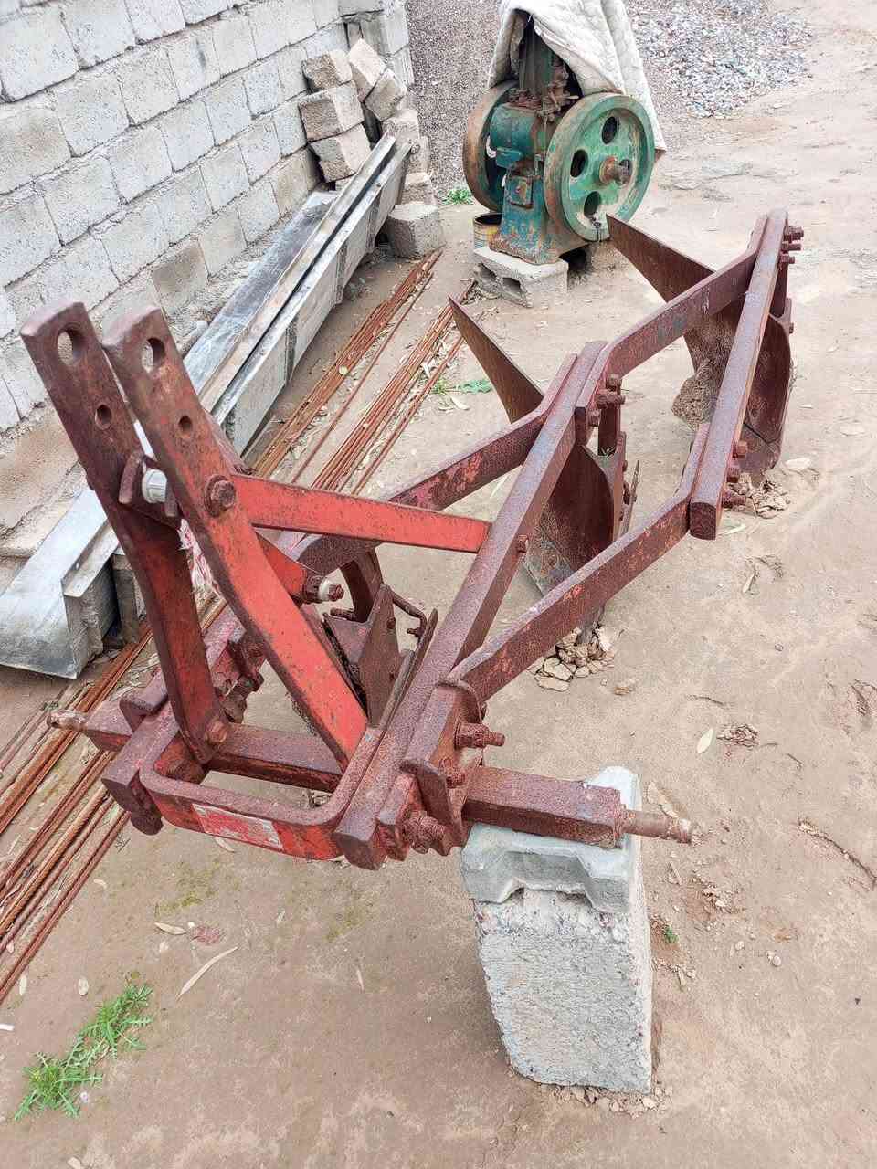 يوجد فدان سكندري اللبيع السعر 400الف ***********
