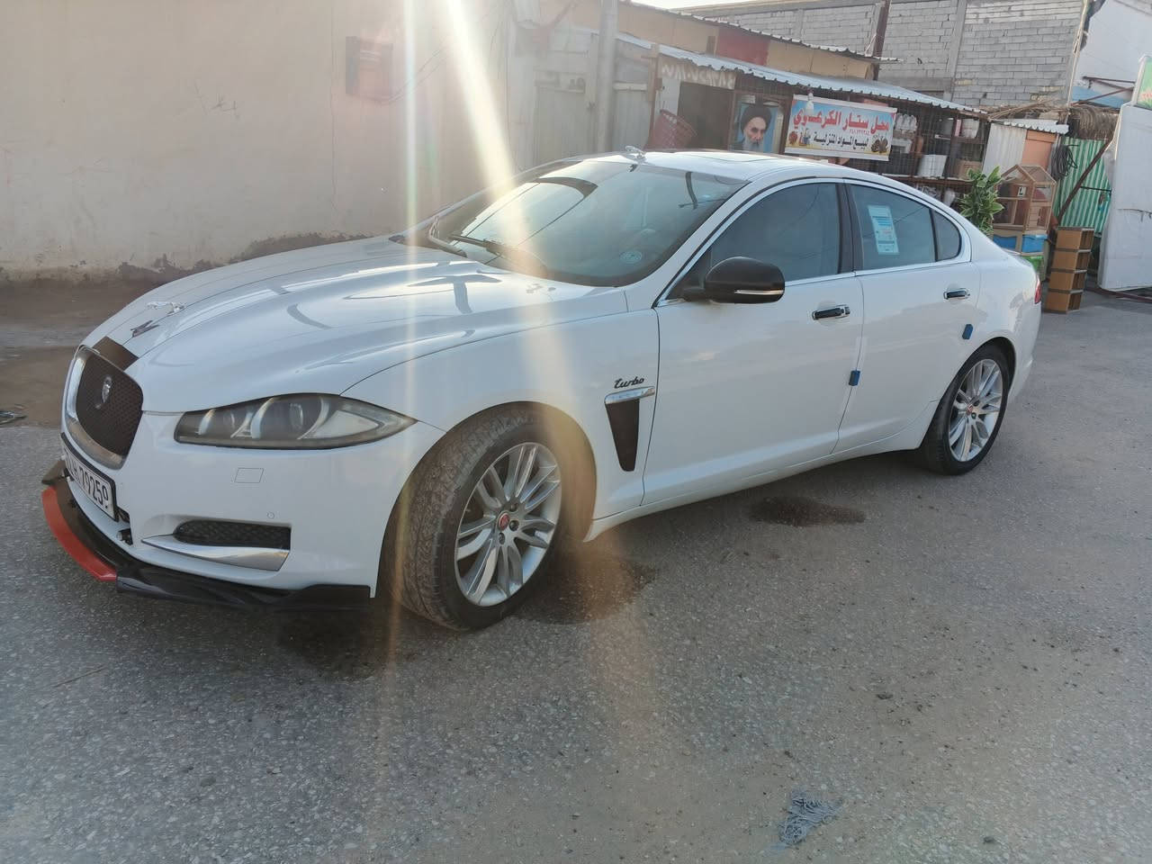 جاكوار اكس اف موديل 15  سعر 110 بيه مجال اتصل تدلل للبيع او مرواس مكاني بابل قضاء الهاشميه ***********
