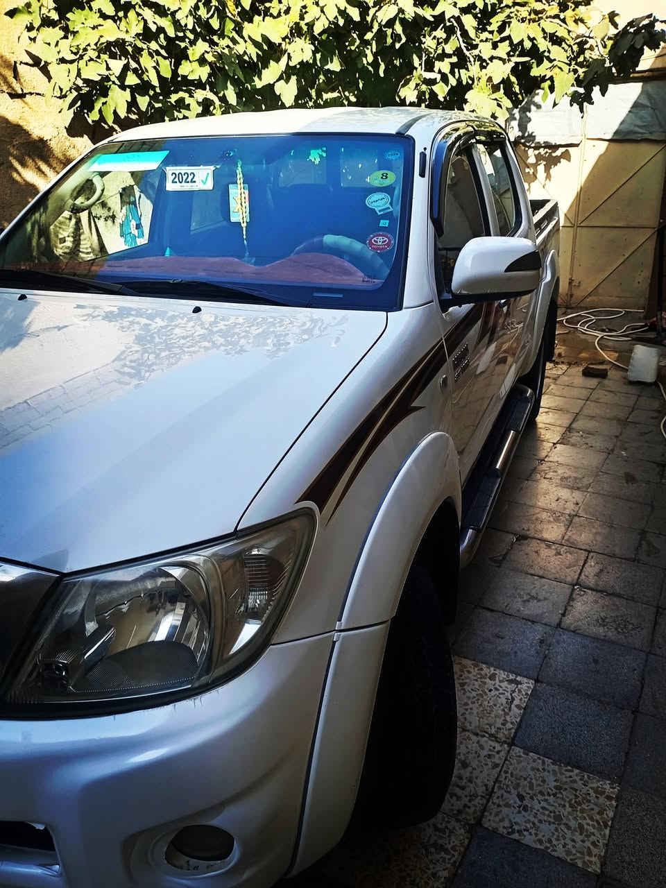 السلام عليكم بكم مرزي موديل 2009 فورويل سياره رقم السليمانيه كير عادي السياره مكفوله من الدعاميه للدعاميه غير بل جامر لوق الخلفي للسكن تعديل بارد شبر  فقط   والسياره باسمي تحويل ثاني يوم (السعر180) وبيها مجال بسيط رقمي مكاني كركوك رقمي ***********ماهر
