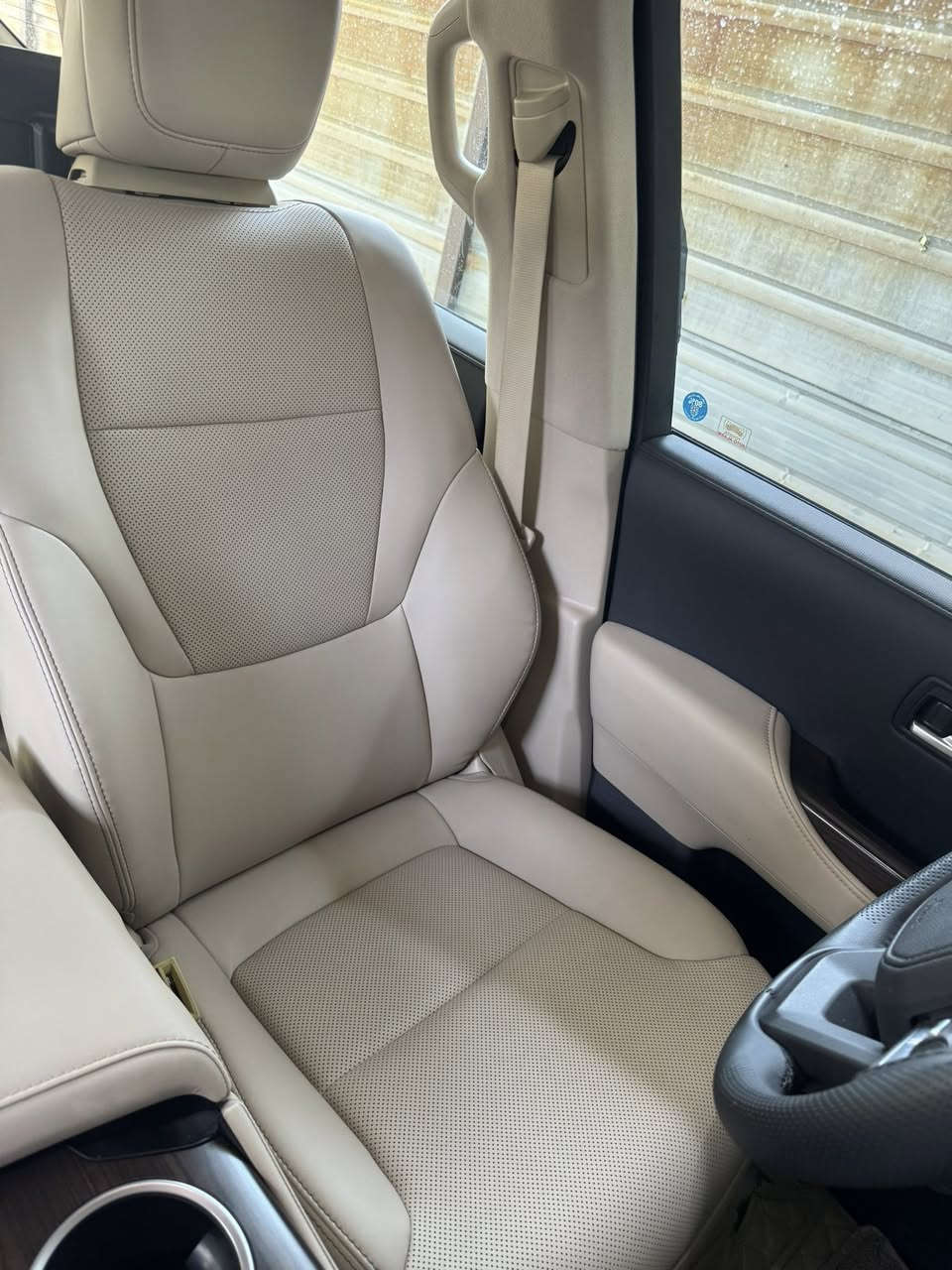 لاندكروز مديل 2023  سياره اصليه رقم اربيل مكفوله كفاله عامه كلش جديده ماشيه 41الف  مكاني بغداد سيديه. ‭0770 946 2439‬
السعر 690وبي مجال بسيط
