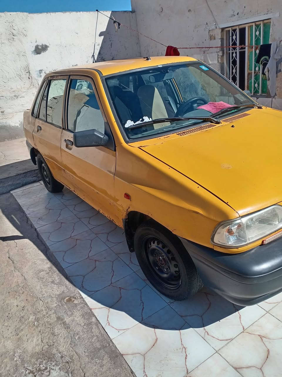 سلام عليكم سايبه البيع مديل 12
سياره مصفره  رقم كلنزي   تخم تاير تخم الوي تخم دبلات سعره 24بيهه مجال ***********
